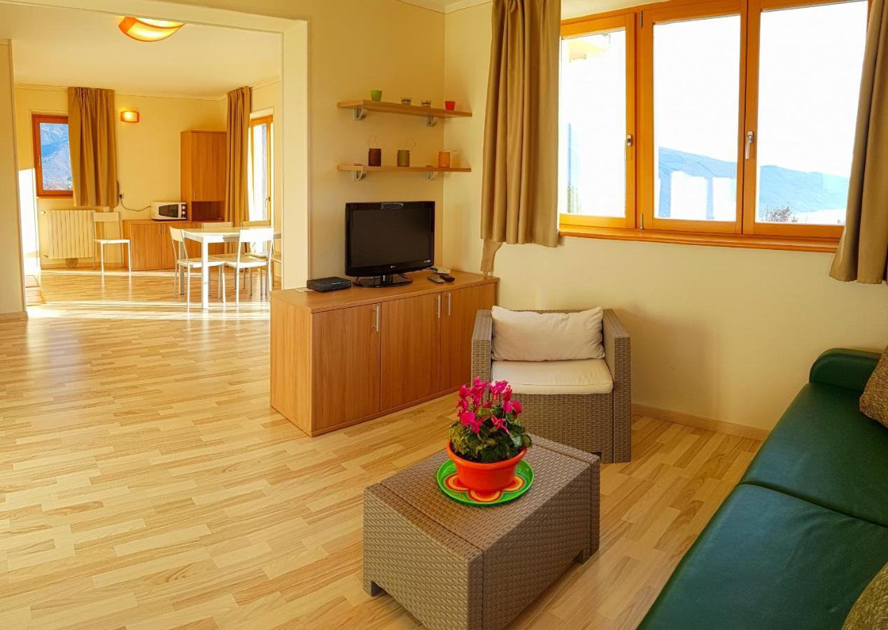 Teresa Campi Apartments Lake View By Gardadomusmea Tremosine Eksteriør billede